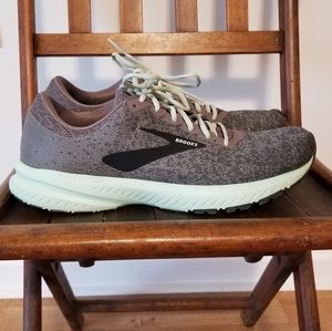 Womens Brooks Launch 6 Size 10